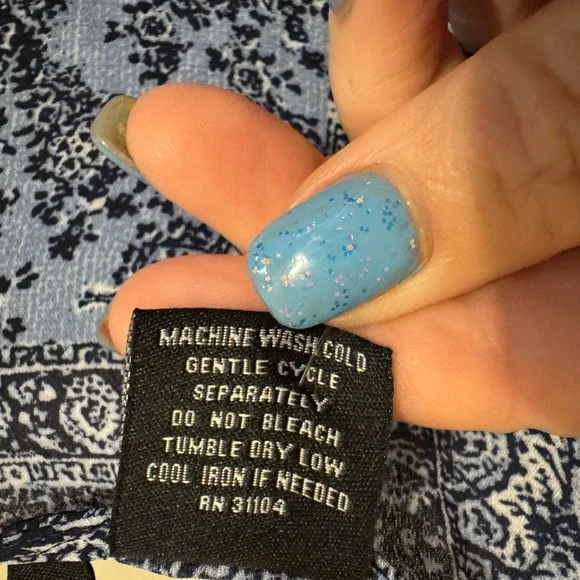 NWT Denim Blue Print Top w/Tassel Tie MEDIUM #A - Picture 8 of 10